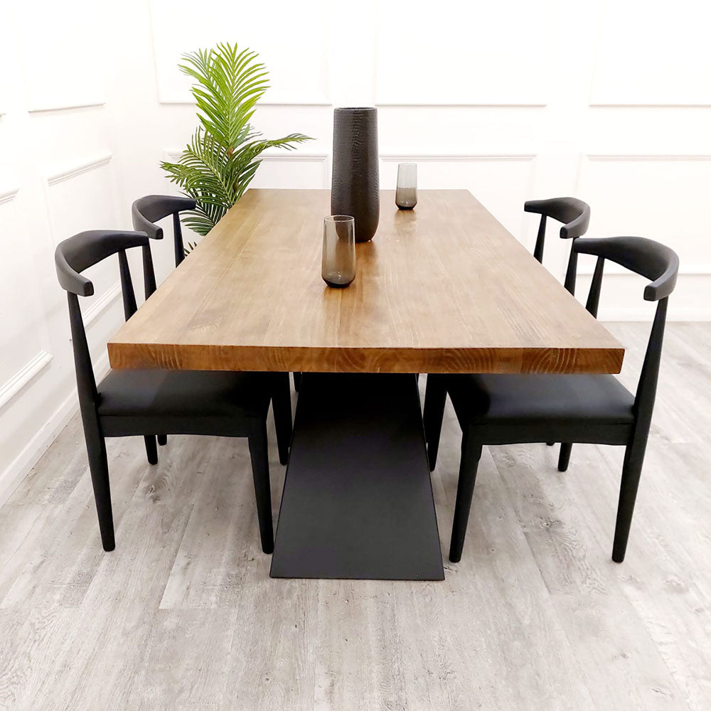 Axel - 1.8m Dining Table