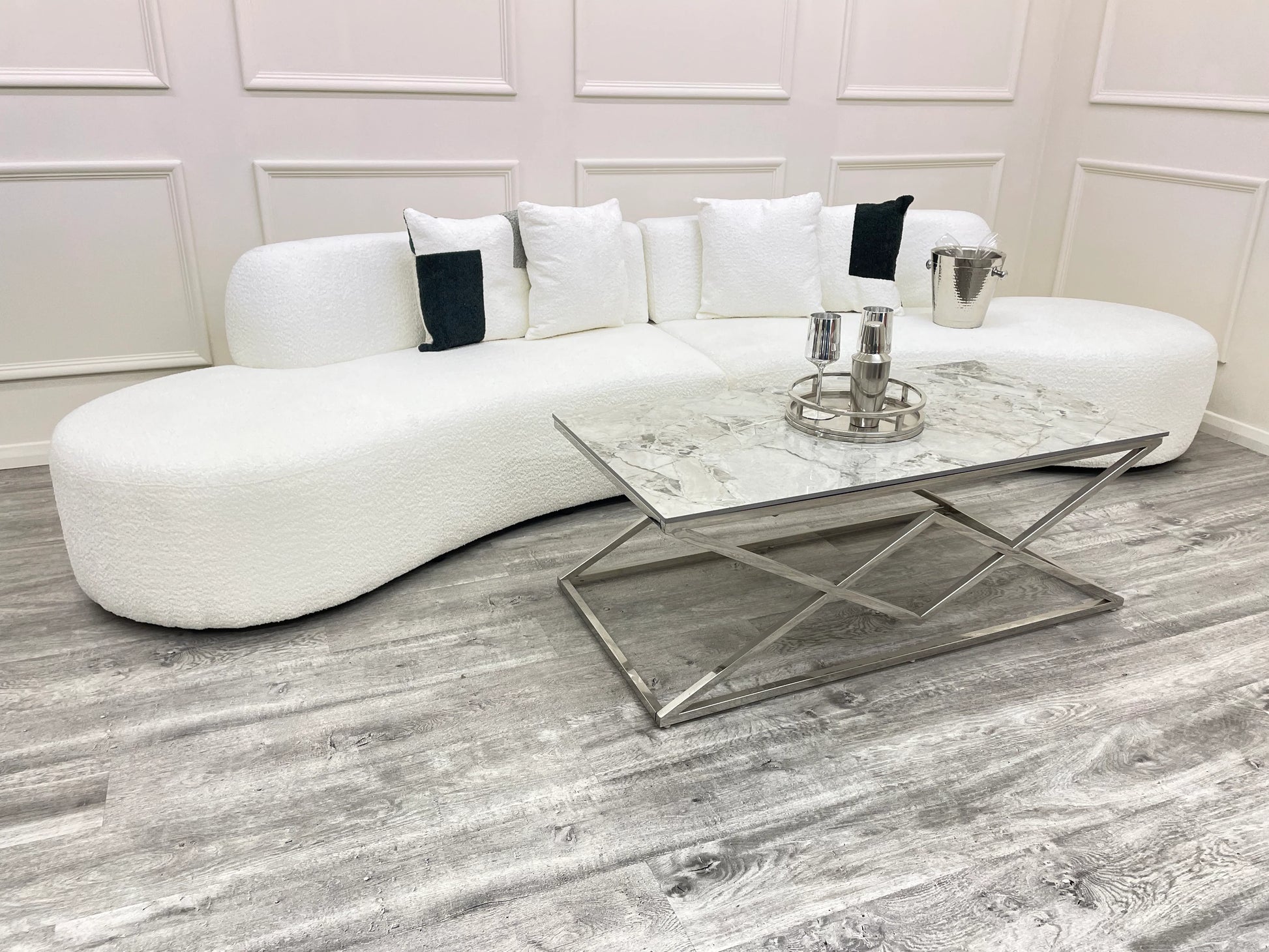 Miami - Curved Cinema Boucle Sofa 