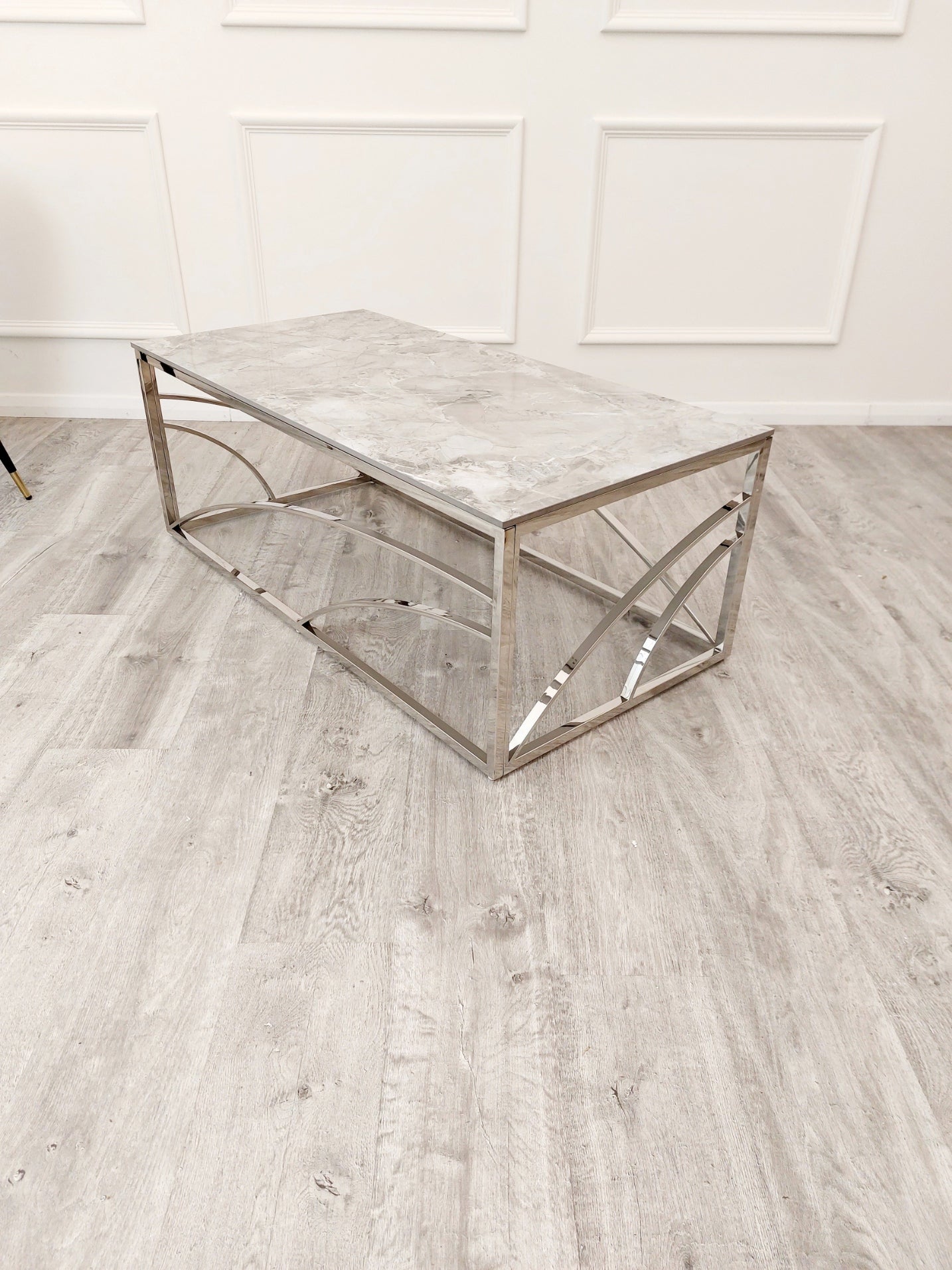 Stella - Chrome Coffee Table with Stomach Ash Grey Sintered Top